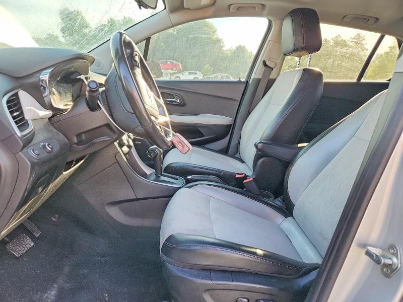 2019 CHEVROLET TRAX 1LT 7