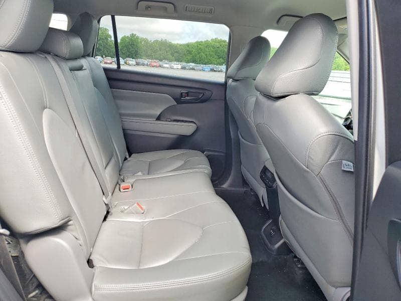 2020 TOYOTA HIGHLANDER L 11