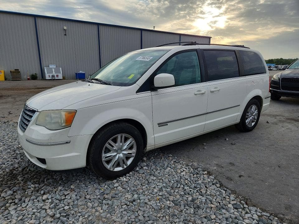 2010 CHRYSLER TOWN & COUNTRY TOURING