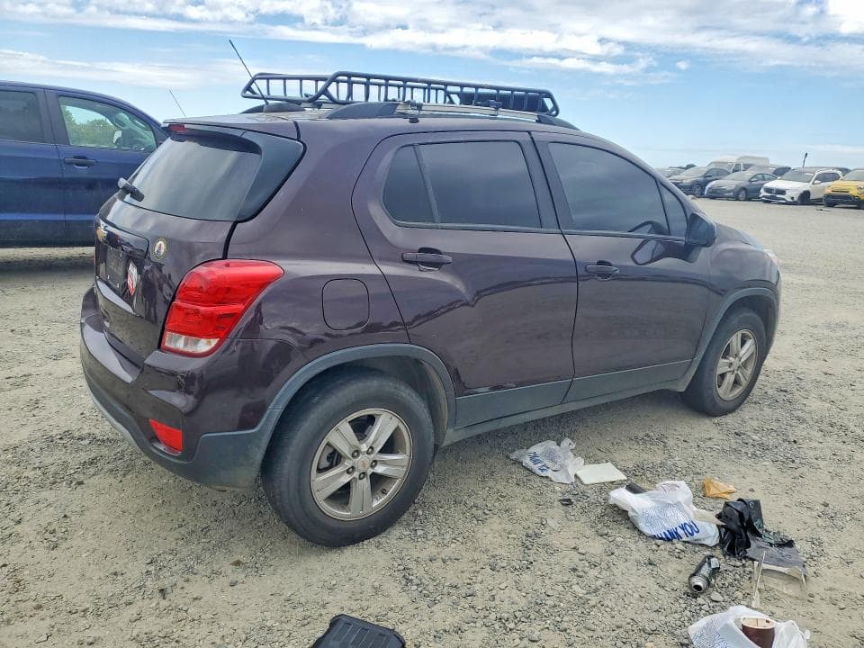 2021 CHEVROLET TRAX 1LT 3