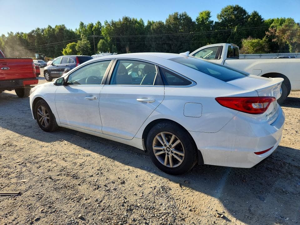 2017 HYUNDAI SONATA SE 2