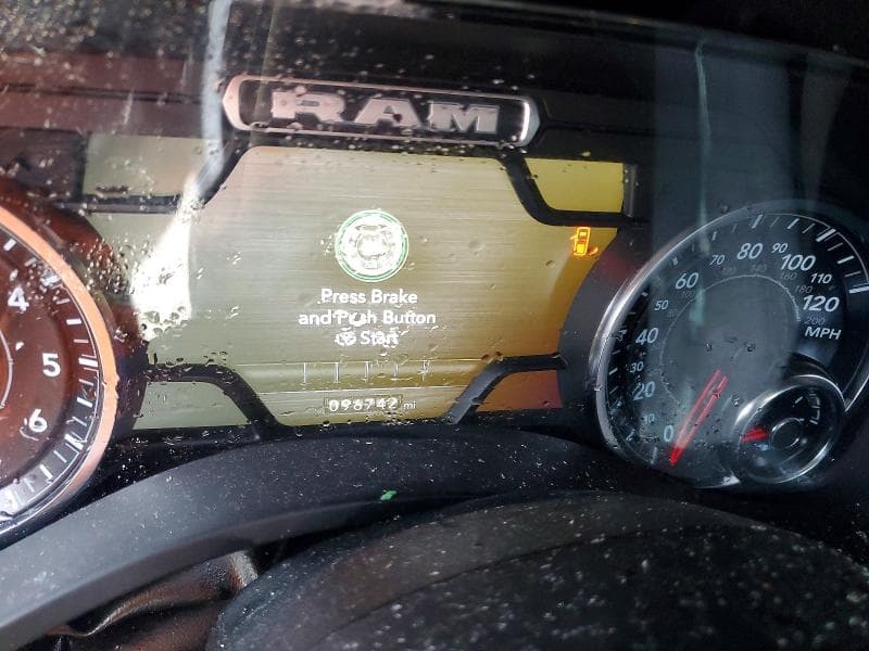 2022 RAM 1500 BIG HORN 9