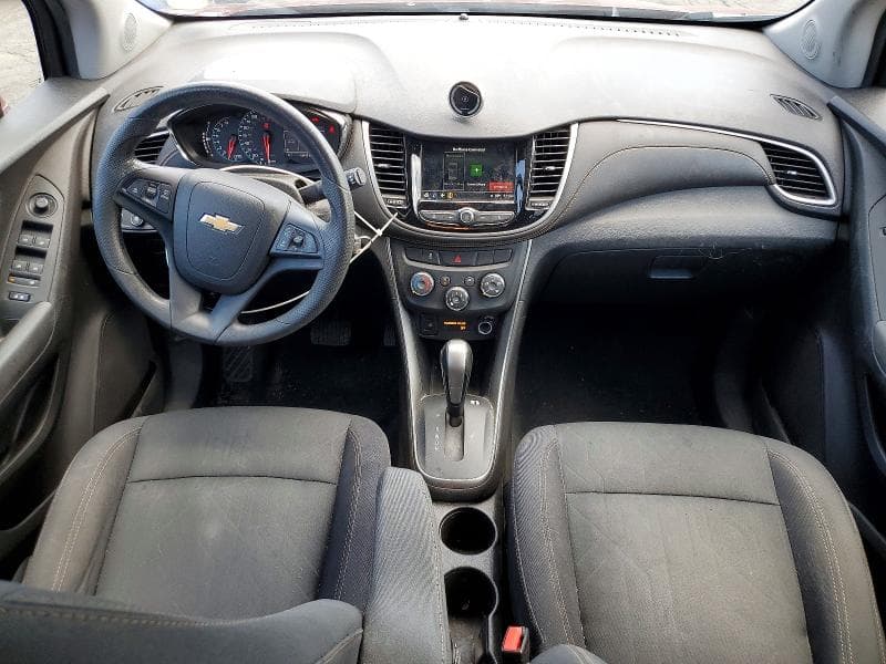 2018 CHEVROLET TRAX 1LT 8