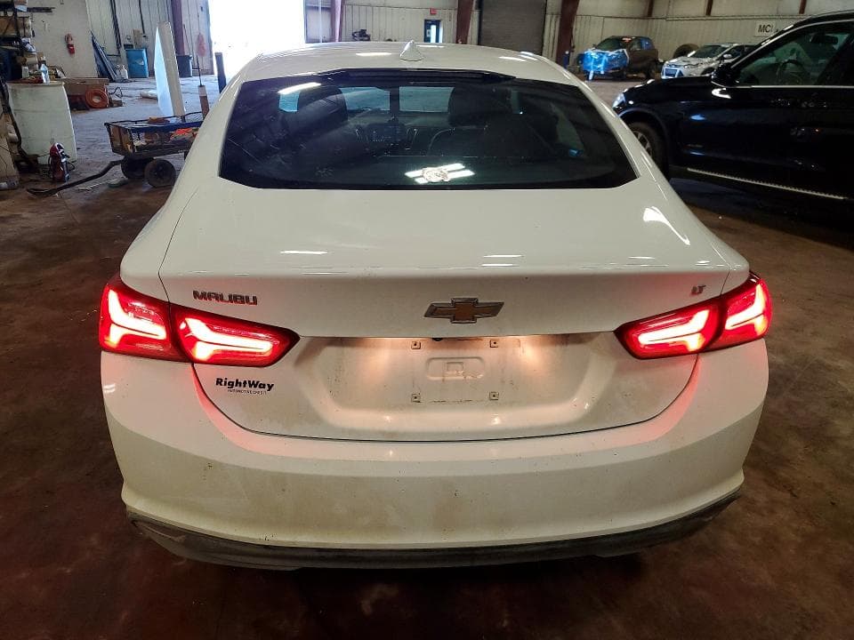 2022 CHEVROLET MALIBU LT 6