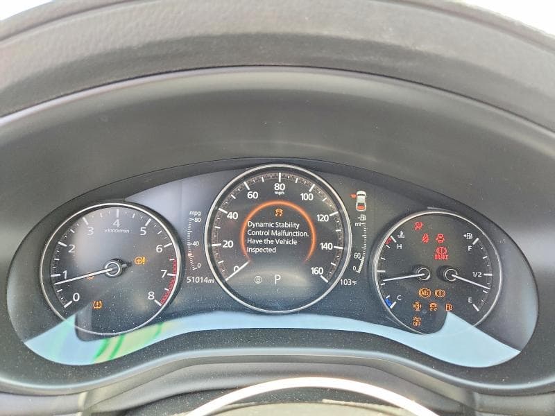 2019 MAZDA 3 PREMIUM 9