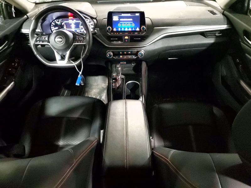 2024 NISSAN ALTIMA SR 8