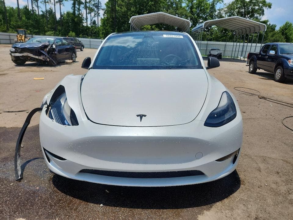 2023 TESLA MODEL Y 5