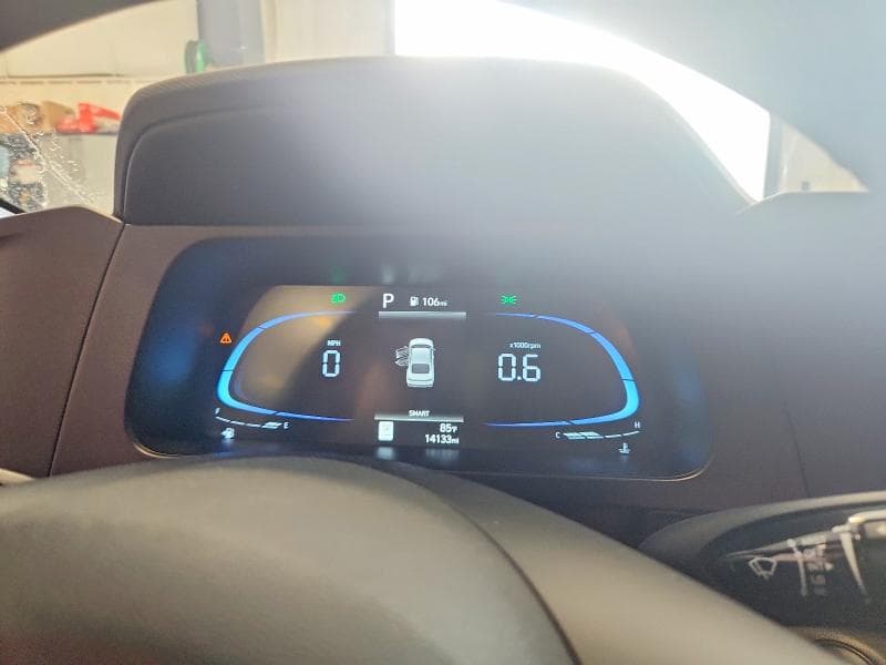 2025 HYUNDAI ELANTRA SEL SPORT 9