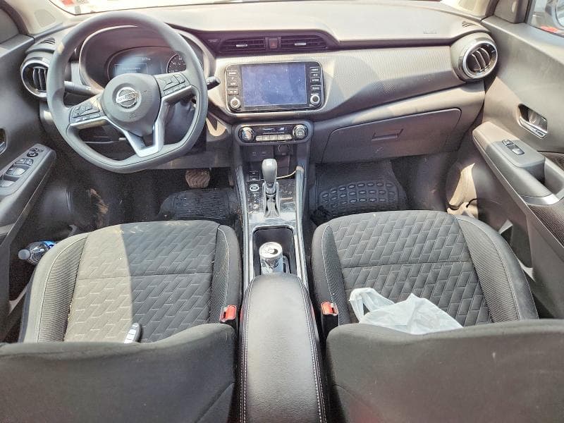 2021 NISSAN KICKS SV 8