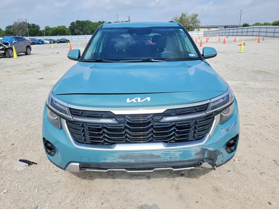 2024 KIA SELTOS EX 5