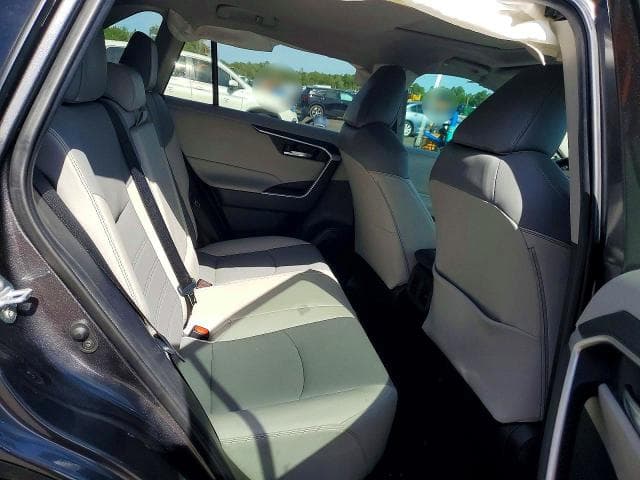 2020 TOYOTA RAV4 XLE PREMIUM 10