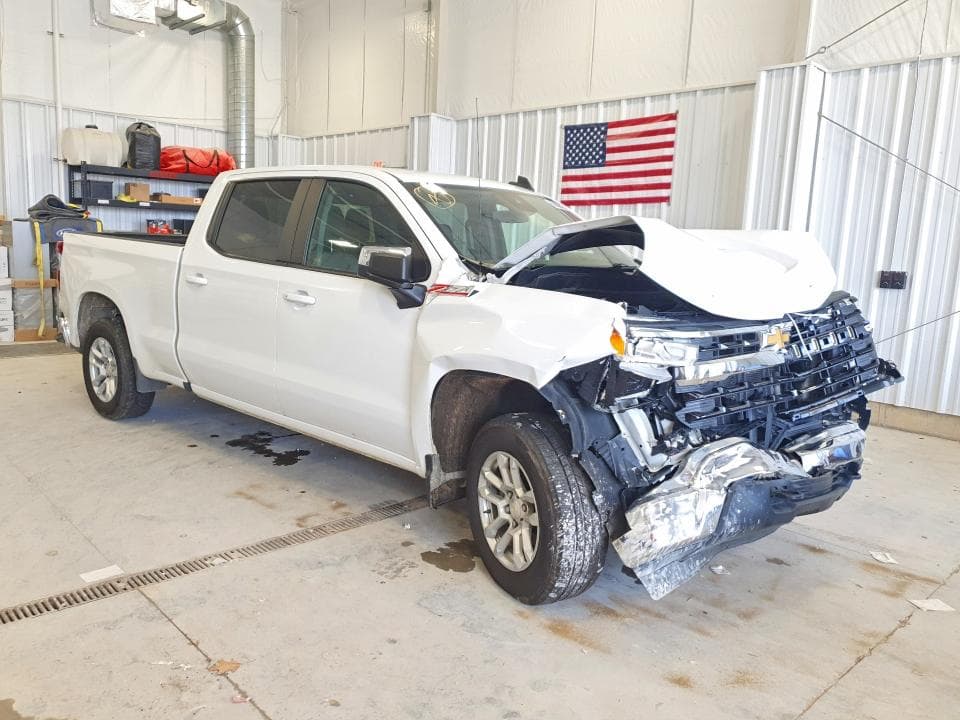 2023 CHEVROLET SILVERADO K1500 LT 4