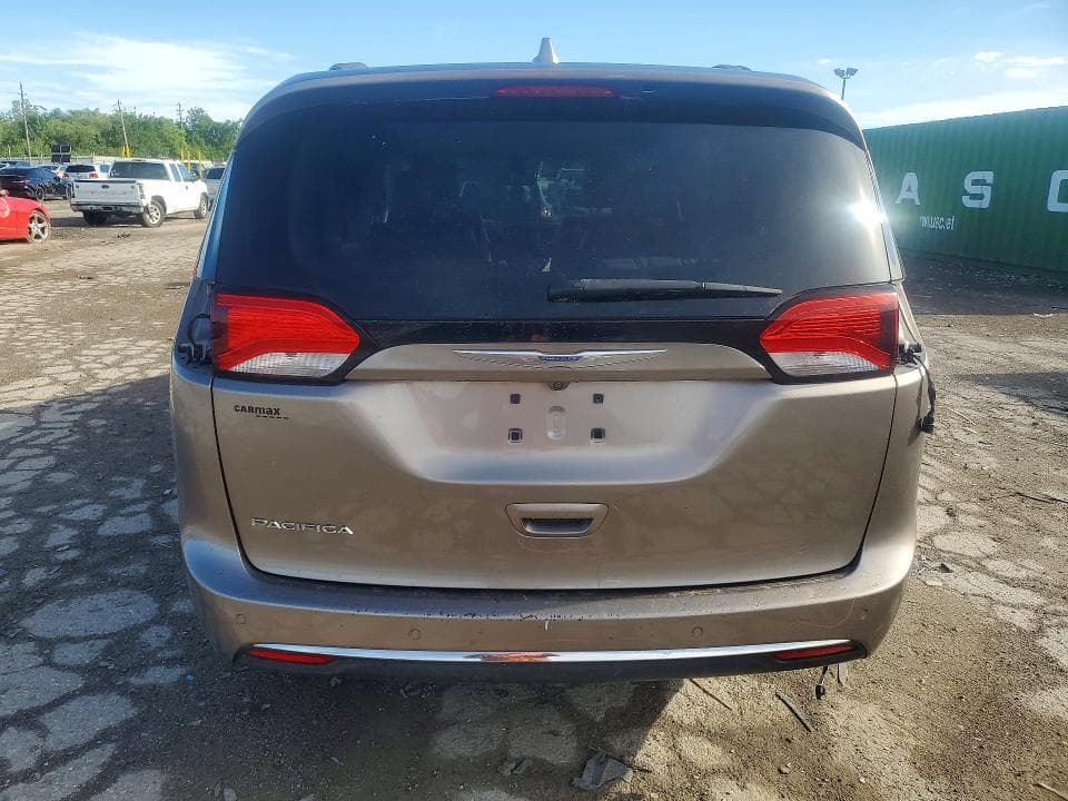 2017 CHRYSLER PACIFICA TOURING L 6