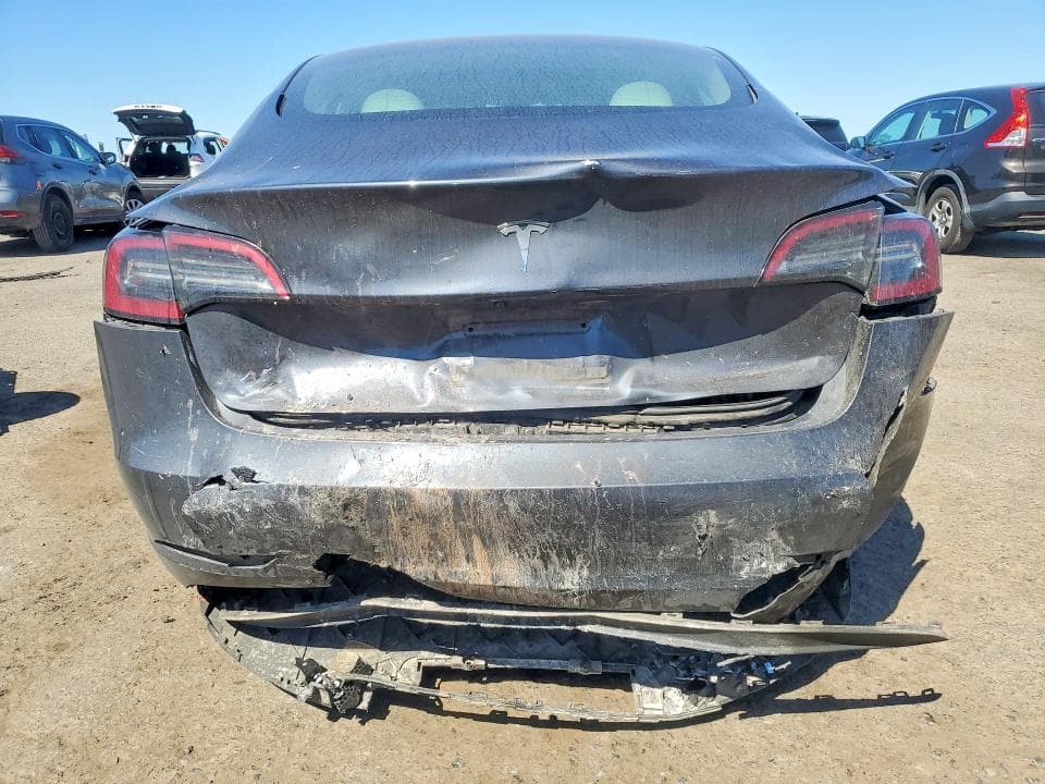 2023 TESLA MODEL 3 6