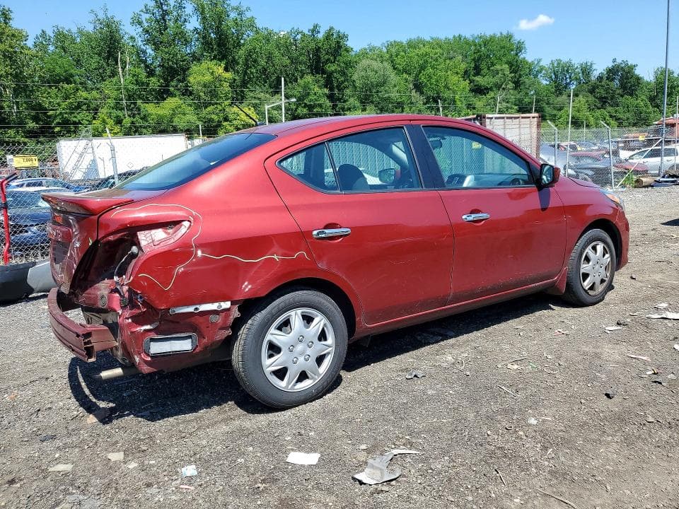 2019 NISSAN VERSA SV 3