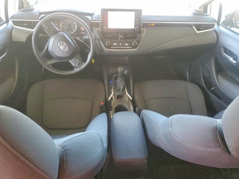 2020 TOYOTA COROLLA LE 8