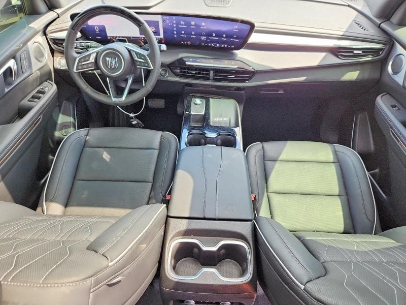 2026 BUICK ENCLAVE AVENIR 8