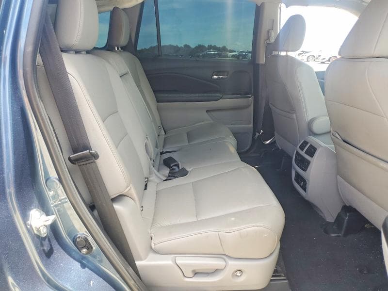 2020 HONDA PILOT TOURING 11