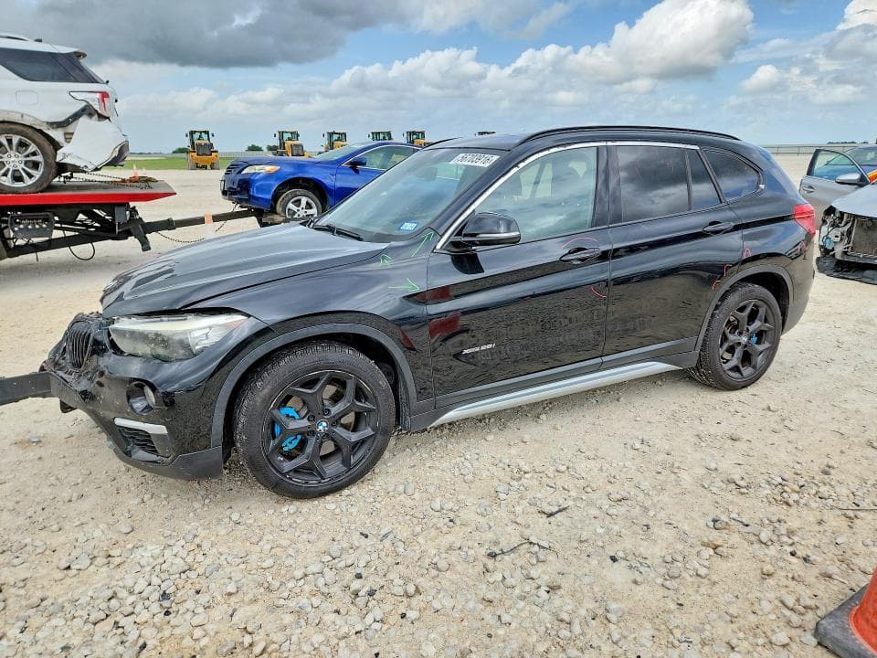 2017 BMW X1 - 1