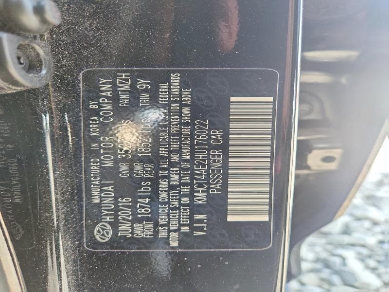 2017 HYUNDAI ACCENT SE 12