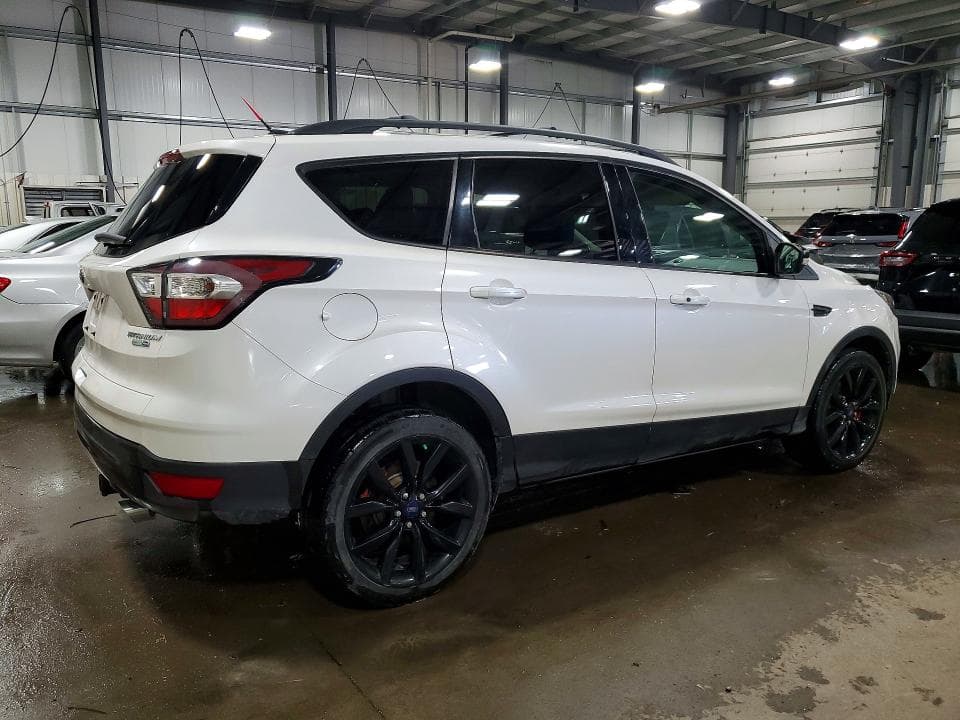 2017 FORD ESCAPE TITANIUM 3