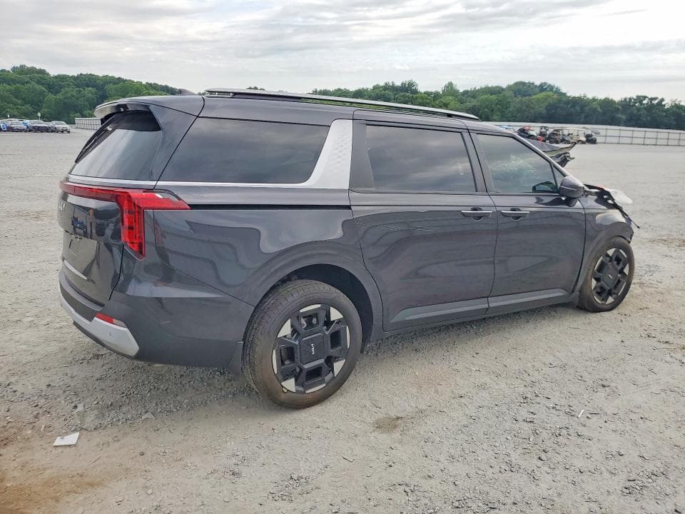 2025 KIA CARNIVAL EX 3