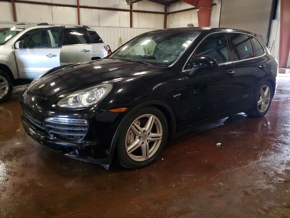 2012 PORSCHE CAYENNE - 1