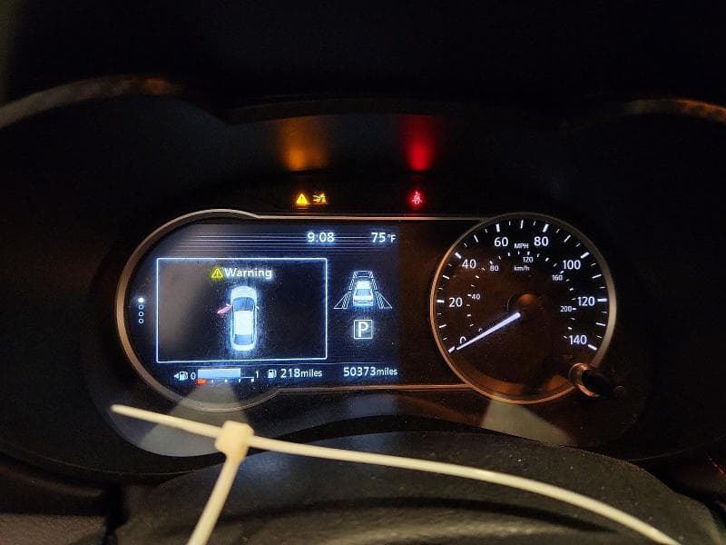 2021 NISSAN VERSA SR 9