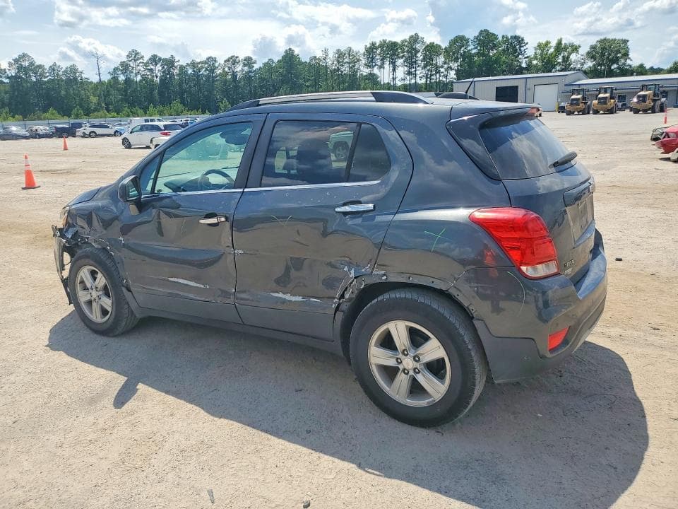 2020 CHEVROLET TRAX 1LT 2