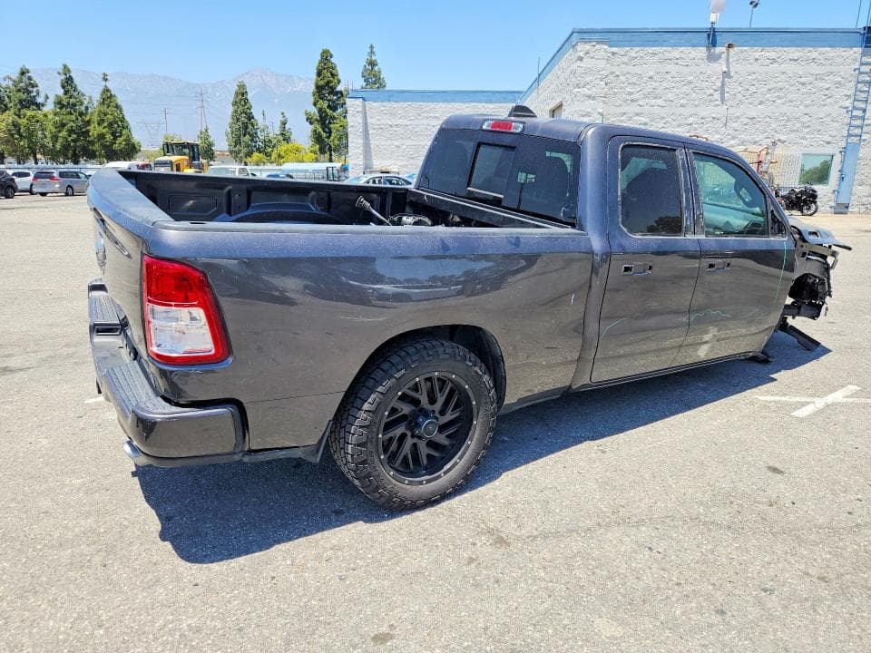 2021 RAM 1500 BIG HORN 3