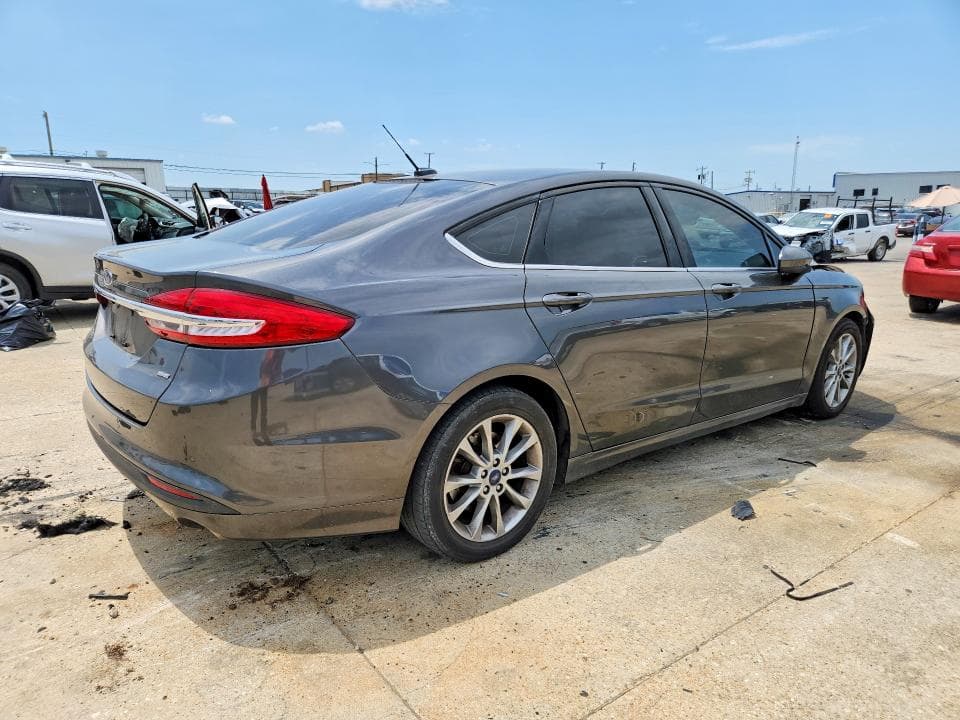 2017 FORD FUSION SE 3
