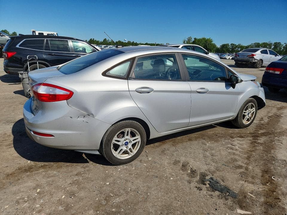 2017 FORD FIESTA SE 3