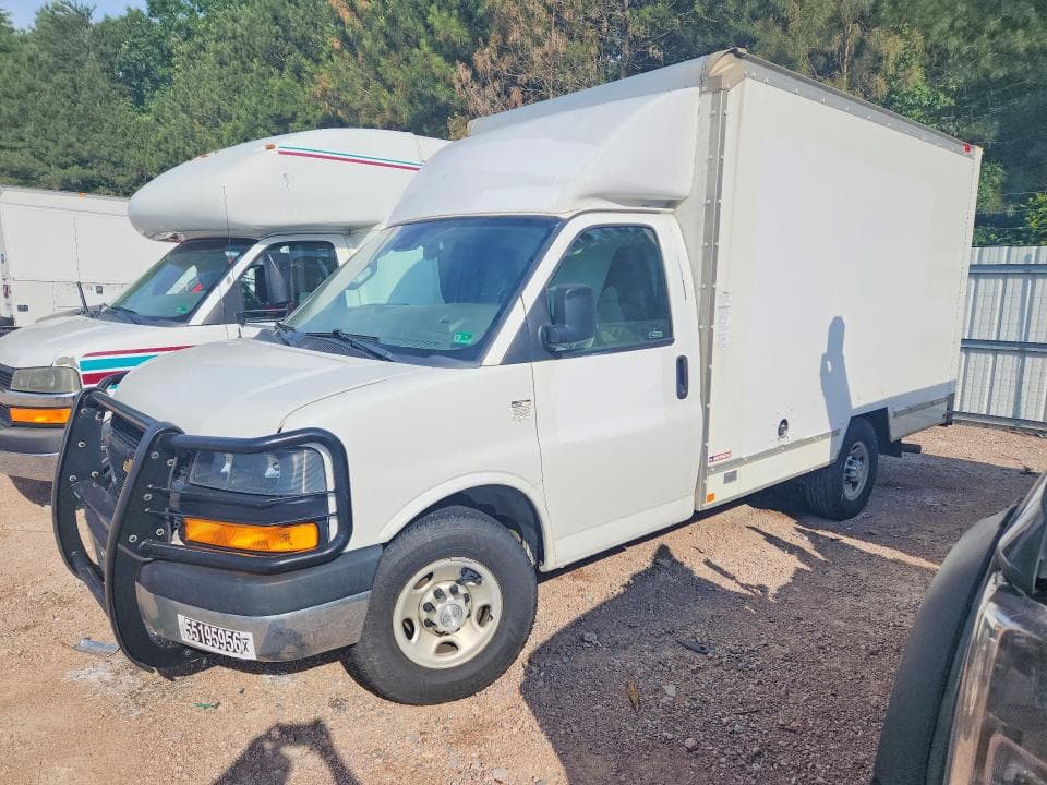 2019 CHEVROLET EXPRESS - 1