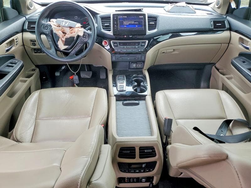 2018 HONDA PILOT TOURING 8