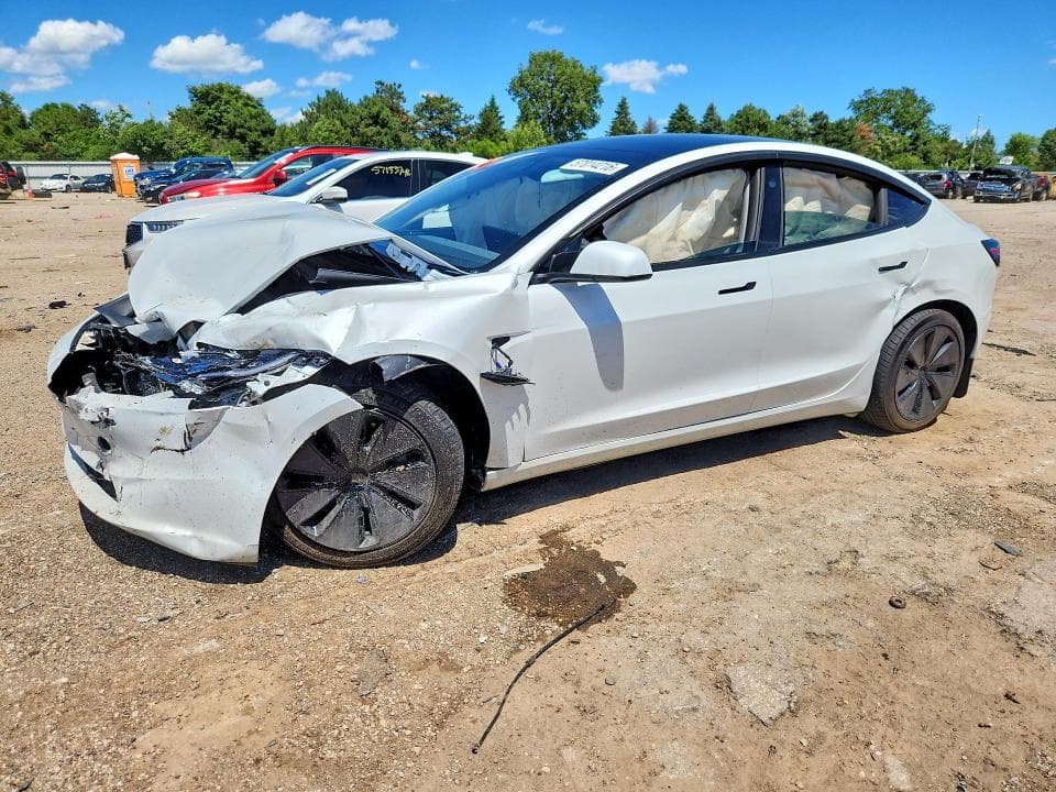 2026 TESLA MODEL 3 - 1