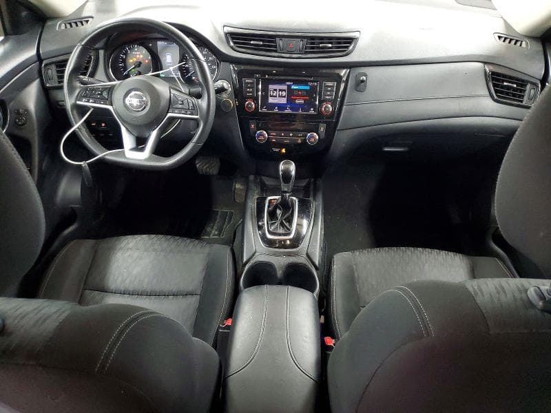 2020 NISSAN ROGUE SV 8