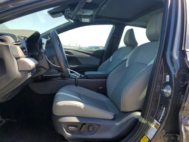 2026 TOYOTA CAMRY SE 7