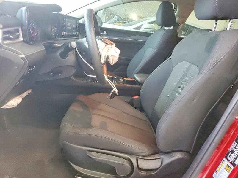 2023 KIA K5 LXS 7