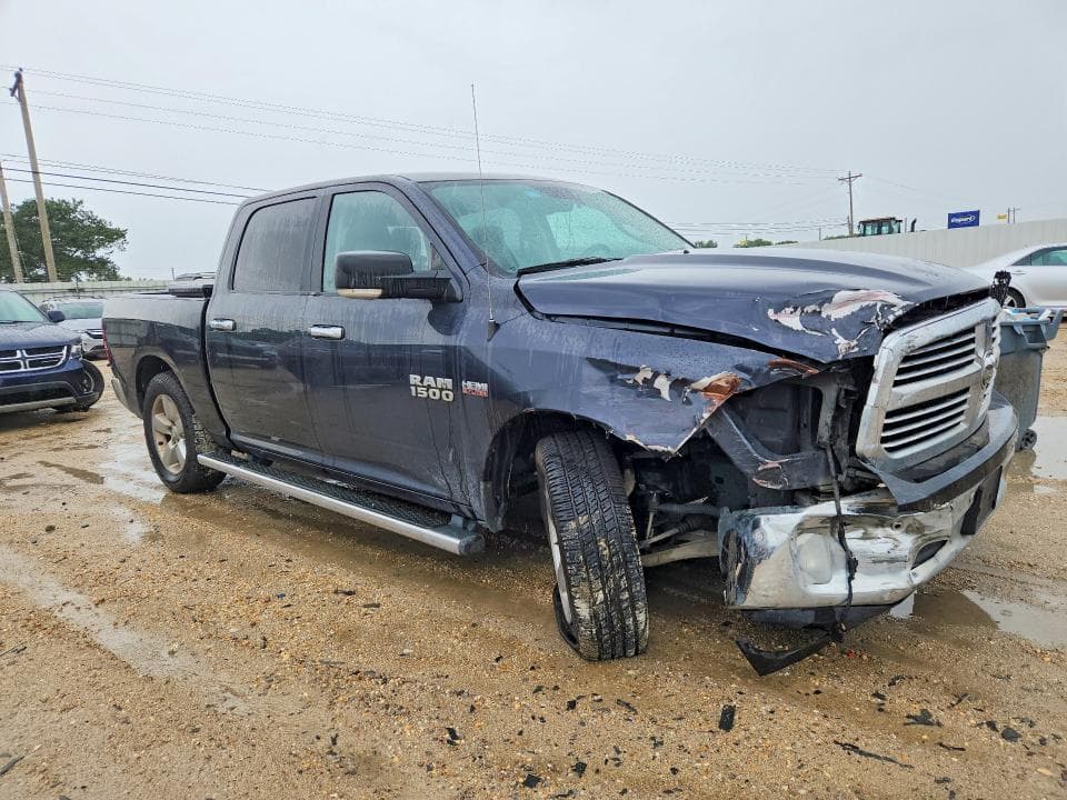 2018 RAM 1500 SLT 4