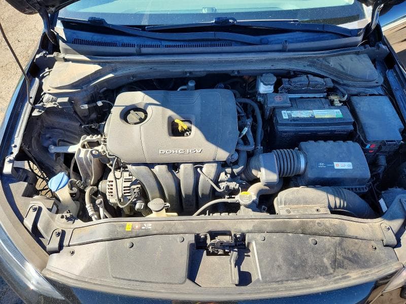 2017 HYUNDAI ELANTRA SE 11