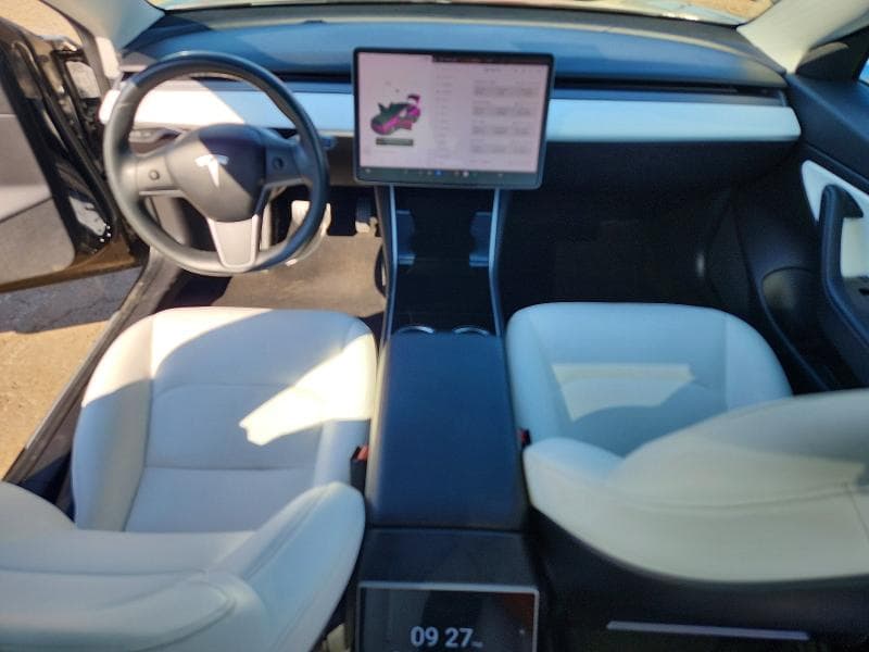 2018 TESLA MODEL 3 8