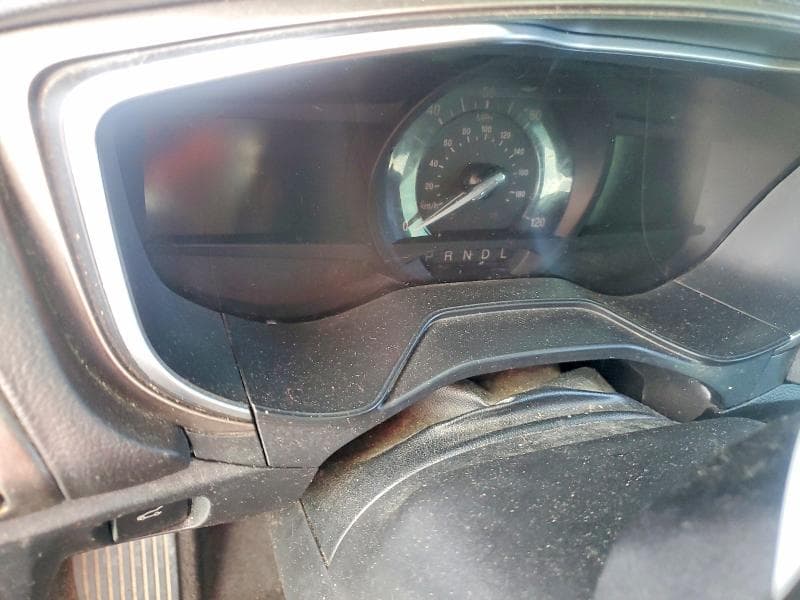 2019 FORD FUSION SE 9