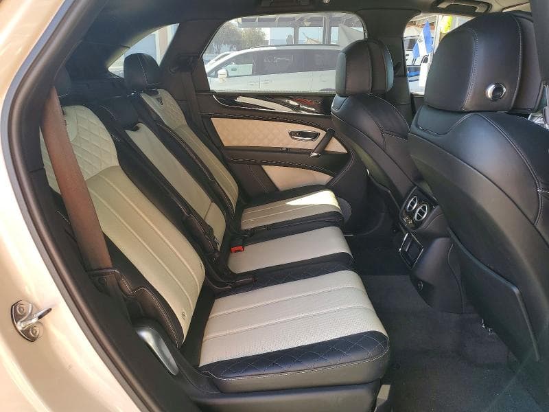 2018 BENTLEY BENTAYGA 10