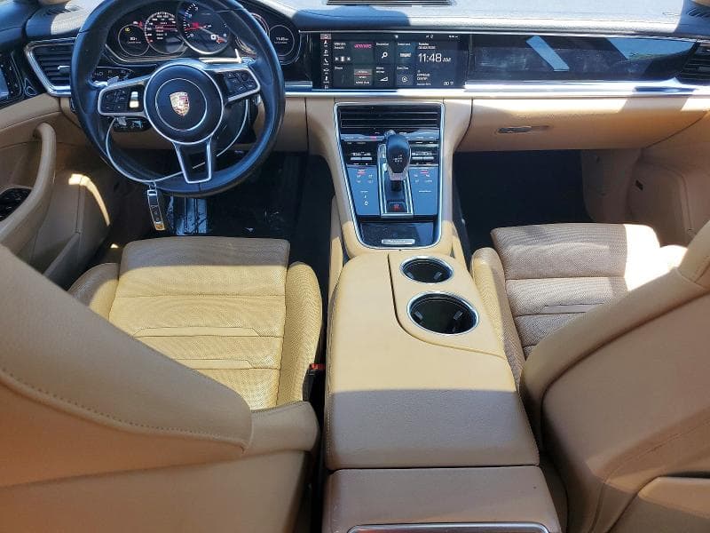 2018 PORSCHE PANAMERA 4 8