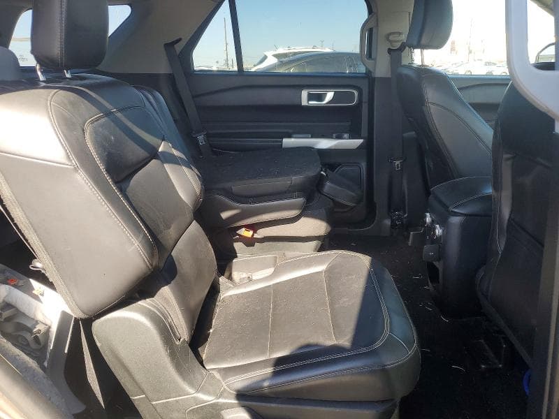 2021 FORD EXPLORER XLT 10