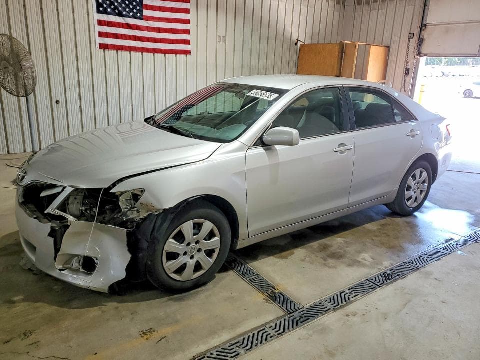 2010 TOYOTA CAMRY
