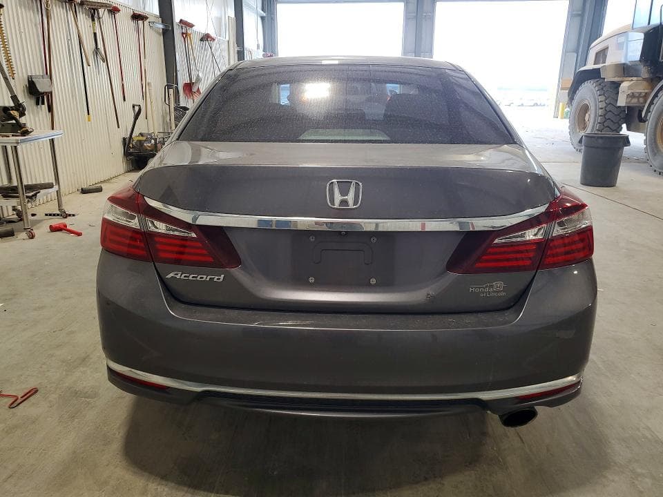 2017 HONDA ACCORD LX 6