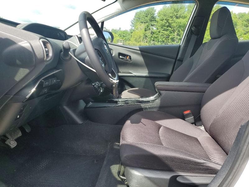 2021 TOYOTA PRIUS PRIME LE 7