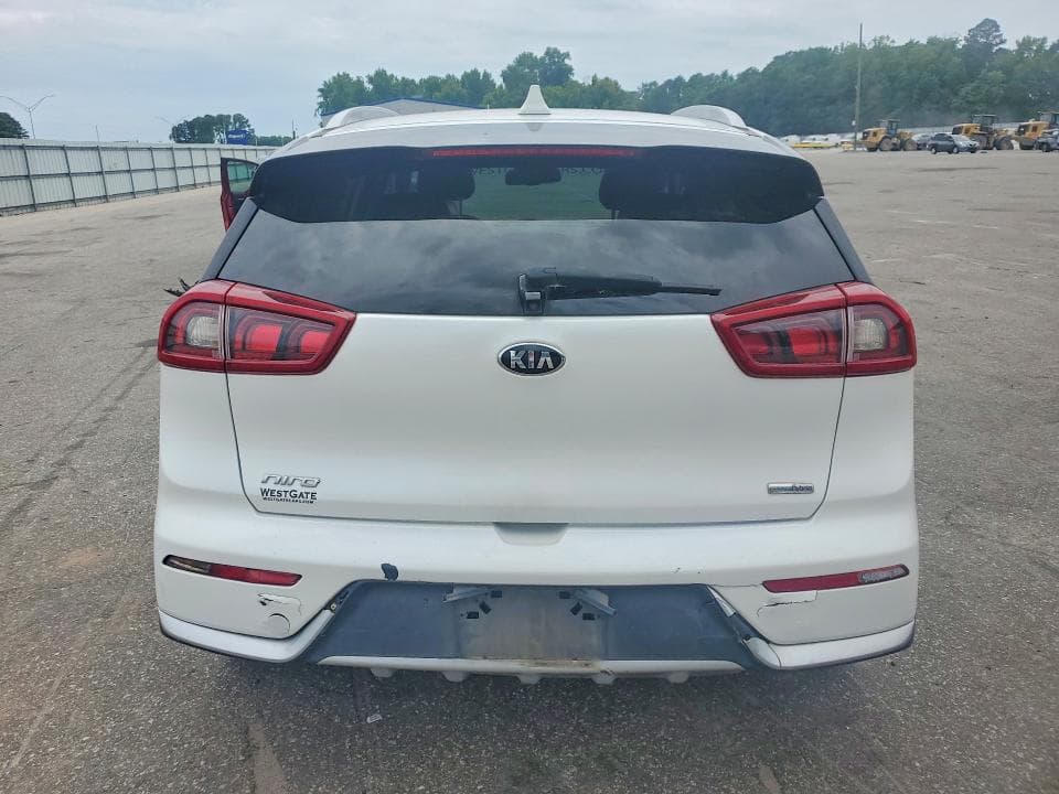 2018 KIA NIRO EX 6