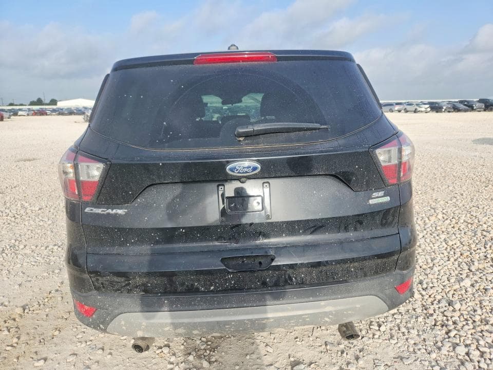 2017 FORD ESCAPE SE 6
